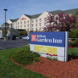 Hilton Garden Inn Columbus/Polaris、Flintのホテル