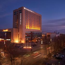 DoubleTree by Hilton Qinghai - Golmud, hotel en Golmud
