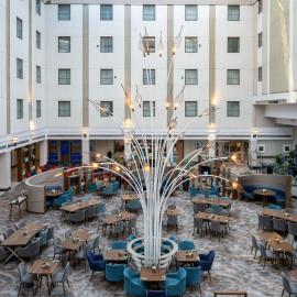Leonardo Royal Hotel Brighton Waterfront, хотел в Брайтън и Хоув