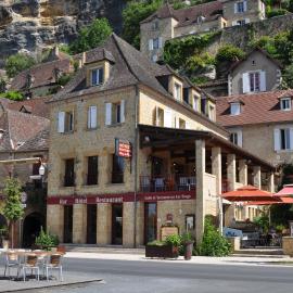 Auberge des Platanes, khách sạn ở La Roque-Gageac