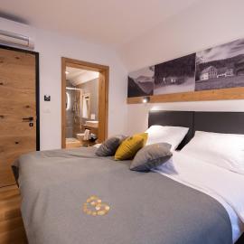 Boutique Hotel Vila Loka, khách sạn ở Škofja Loka