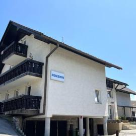 Pension MOYCHI, Hotel in Bled