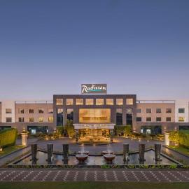 Radisson Resort & Spa Kandla, ξενοδοχείο σε Gandhidham