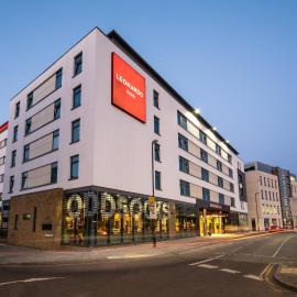 Leonardo Hotel Brighton, хотел в Брайтън и Хоув