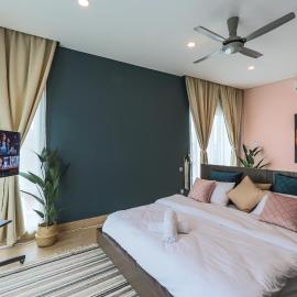 Private Studio in Bungalow by LilyandLoft, hotel di Subang Jaya