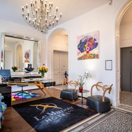 Le Manoir Hotel, BW Signature Collection