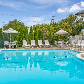 A Wave Inn - Montauk, hotel v mestu Montauk