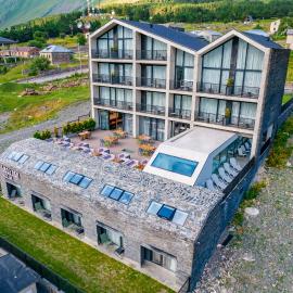 Step Inn - Kazbegi, khách sạn ở Kazbegi