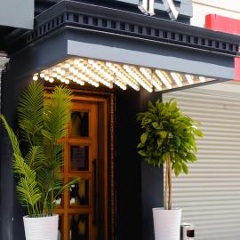 THE ROYALS HOTEL โรงแรมในอิซมีร์