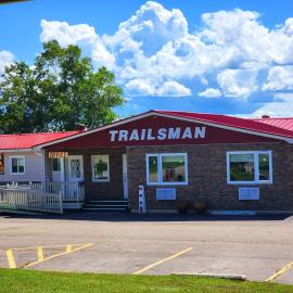 Trailsman Lodge, hotel en Baddeck