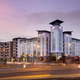 Hilton Dublin Airport, hotel din Cloghran