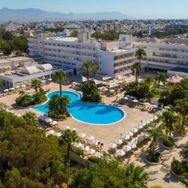 Hilton Nicosia โรงแรมในนิโคเซีย