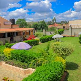 Jatheo Hotel Rwentondo, hotel u gradu Mbarara