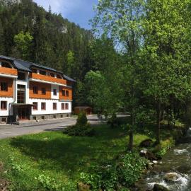 Riverside, khách sạn ở Demanovska Dolina