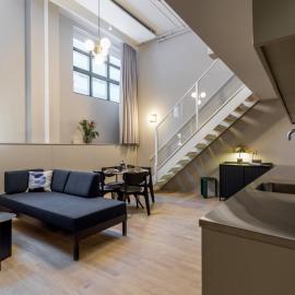 Unity Hammarby Sjöstad - A Studio Hotel, hotel di Stockholm