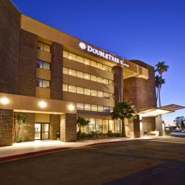 DoubleTree by Hilton Phoenix North, hotelli kohteessa Phoenix