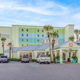Hilton Garden Inn Orange Beach، فندق في شاطئ أورانج
