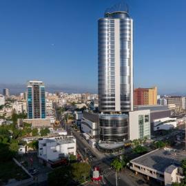 Embassy Suites by Hilton Santo Domingo, hotel Santo Domingóban