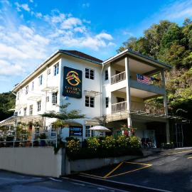 Swing & Pillows - Golden Lodge Tanah Rata, Cameron Highland, hotel a Tanah Rata