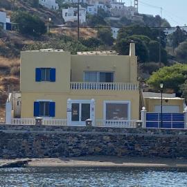 The Condo Palace in Agia Marina, hotell sihtkohas Agía Marína