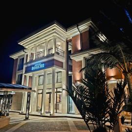 Hotel Bohemi, hotelli Haskovossa