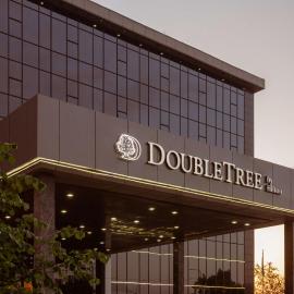 DoubleTree by Hilton Shymkent, hotell i Tsjimkent