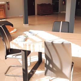Les chambres du Manguier, hotel a Mamoudzou