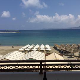 Apollon Hotel、シティアのホテル
