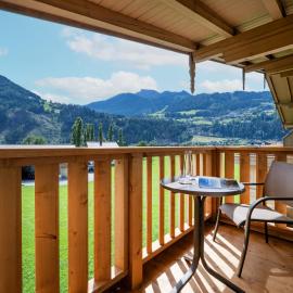 Alpenhof Hotel Garni Suprême, hotel in Zell am Ziller