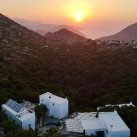 Mourtzanakis Residence - Traditional Eco Hotel in Achlada, hotel en Achlada