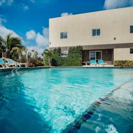 Hotel RH Boutique Aruba, khách sạn ở Oranjestad