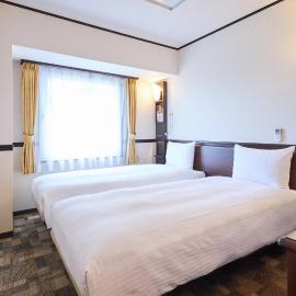 Toyoko Inn Narita Airport Honkan, Hotel in Narita