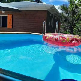 Bungalow Abricot โรงแรมในเปอตีต์-บูร์ก