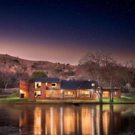 Riverhorse Lodge