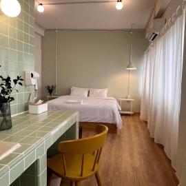 La Moon House, hotel en Salaya