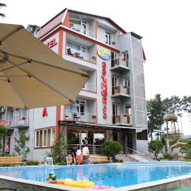 Hotel Exotica, khách sạn ở Ureki