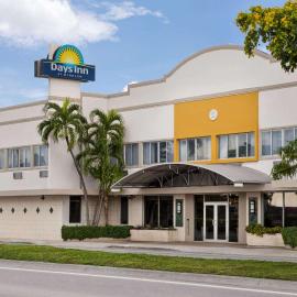 Days Inn by Wyndham Miami Airport North, hotel di Miami