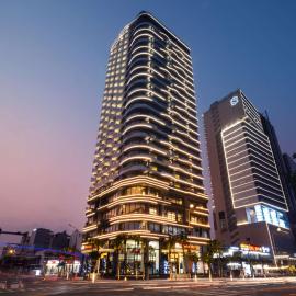 Hilton Garden Inn Da Nang, хотел в Дананг