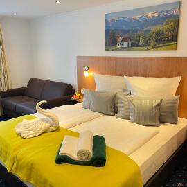 Hotel Post - regionales großes Frühstücksbuffet - auch GF & LF