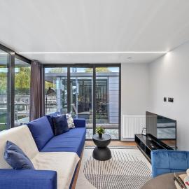 London Water Lodge Retreat - Sleeps 6 – hotel w Londynie