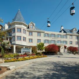 Residence Inn by Marriott Mont Tremblant Manoir Labelle, hotel di Mont-Tremblant