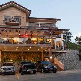 Giraffe Boutique Hotel