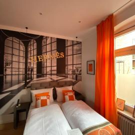 Hotel Am Volksgarten, hotel di Düsseldorf