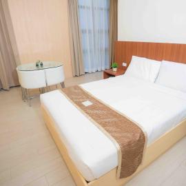 Viesnīca Sundaze Hotel pilsētā Naga