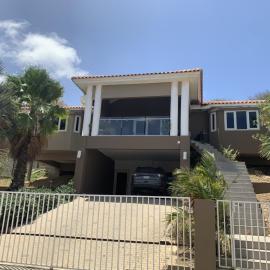 Charming house in Curacao, hotel in Willemstad