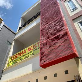 Hotel O Mely Homestay، فندق في كينداري