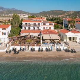 Potokaki Beachfront Hotel, מלון בפיתגוריו