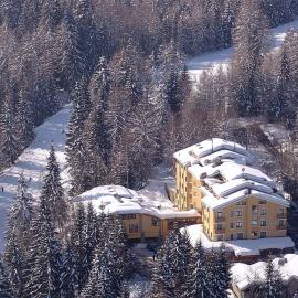 Park Hotel, hotel din Folgarida