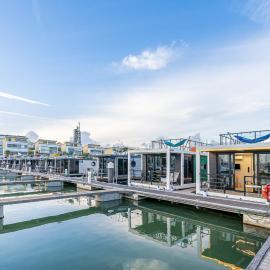 The Homeboat Company Parque das Nações-Lisboa – hotel w Lizbonie