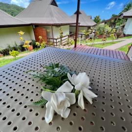 Rupe Rupe Lodge, hotel a Uturoa